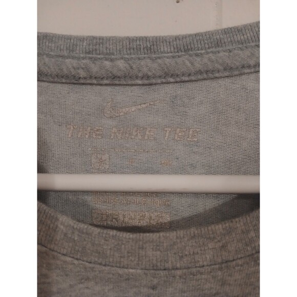 Nike  Athletic Tshirt Mens Size Small Dri Fit Gray With Orange Blue  Swoosh - Picture 4 of 7